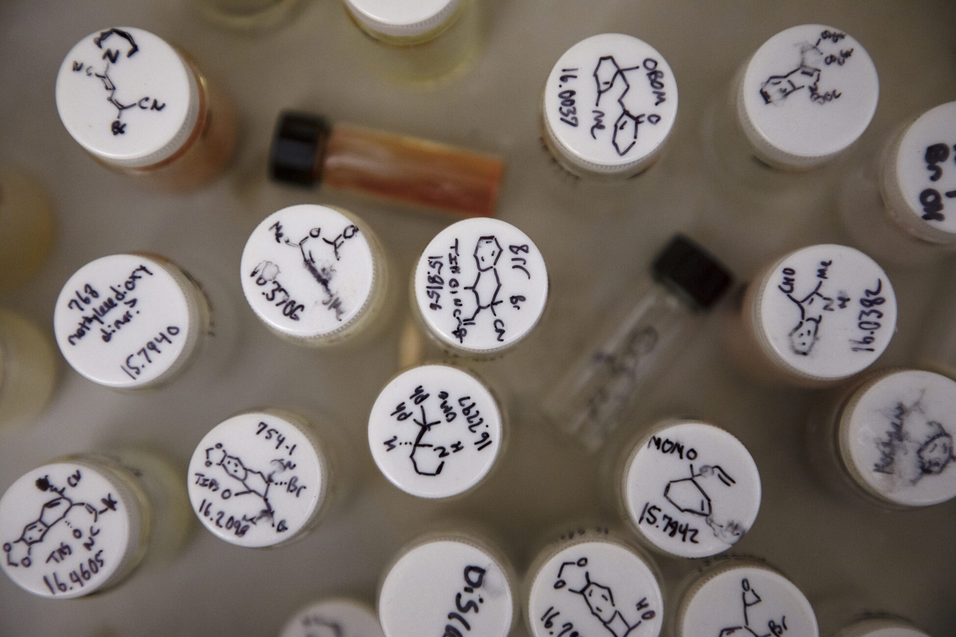 Vials of organic compounds sit in a station of the Wilkerson-Hill lab. (photo by Megan May)
